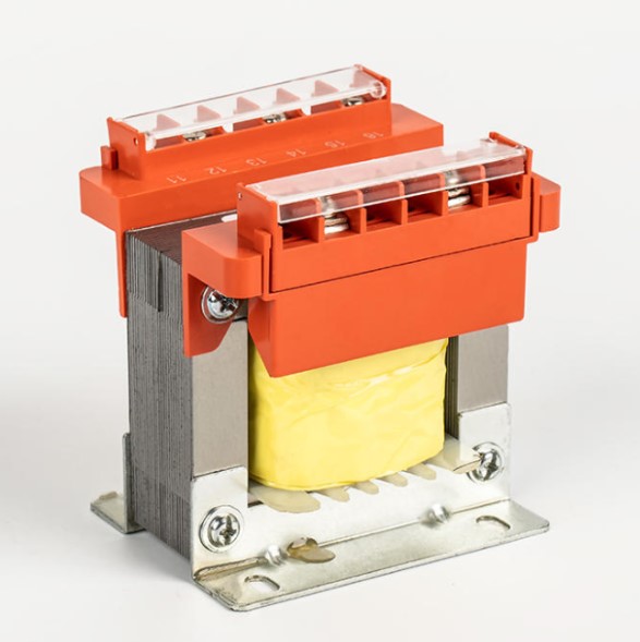 Paano Sinusuportahan ng BK Control Transformers ang matatag na pagganap