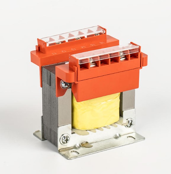 Bakit malawakang ginagamit ang square transpormer sa mga control circuit at pang -industriya na automation?