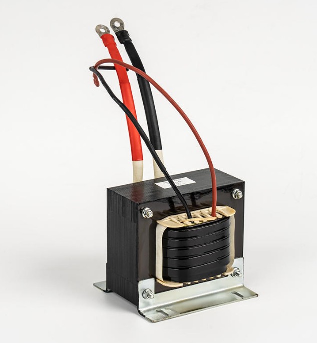 Anong mga phenomena ang sanhi ng core saturation sa isang Inverter Transformer?